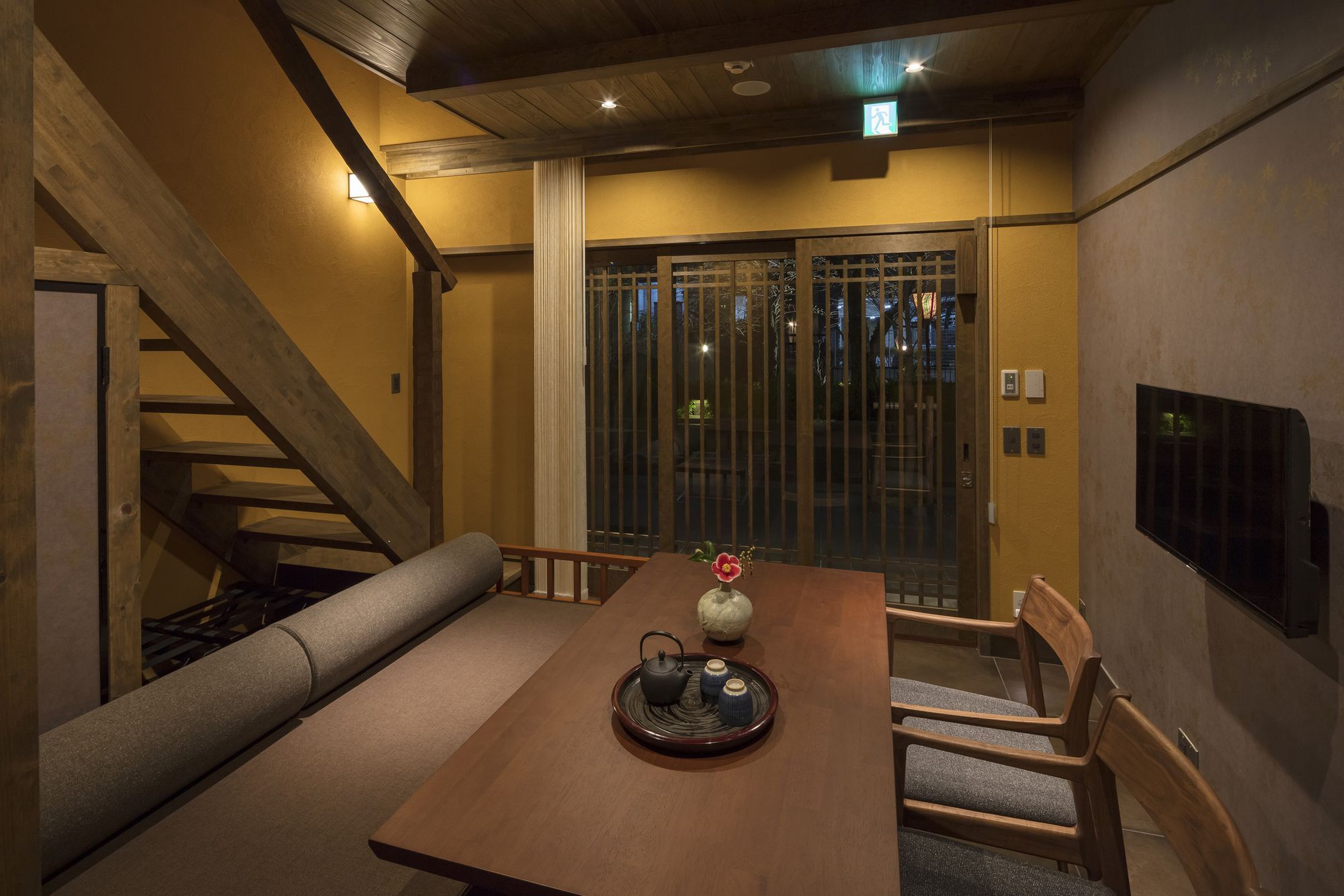 Apartment Hanagoromo *